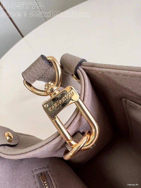 PM VUITTON LOUIS ONTHEGO 0315
